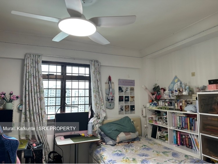 Blk 656C Jurong West Street 61 (Jurong West), HDB Executive #573693951